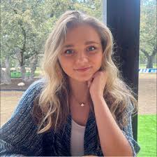 Alyssa Calaluca (@alyssa.calaluca.5)