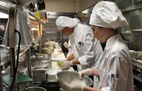 Peste 3097 de joburi disponibile! Locuri De MuncÄƒ Noi AnunÈ›ate De Angajatorii Din Piatra NeamÈ› È™i Roman Se OferÄƒ Salarii Motivante È™i Tichete De MasÄƒ Romanul Financiar