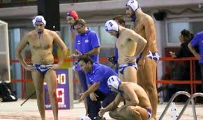 Ενδεικτικά αναφέρουμε κάποιους χρόνους, με μικρές αποκλίσεις. Ellada Italia 6 7 Apokleismos Sta Shmeia Kai Ston Katarameno Paikth Parapanw Fosonline