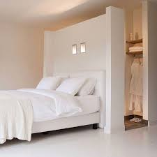 Wohnideen Schlafzimmer Ein Begehbarer Kleiderschrank Hinter Dem Bett Machen Wohnideen Schlafzimmer Schlafzimmer Design Kleiderschrank Hinter Bett