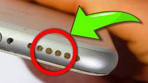 Toothbrush with soft bristles for a correct and efficient cleaning with this utensil, it should be clean and dry. How To Clean Your Iphone Speaker Best Method Youtube
