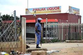 The zandspruit bush camp facility is there for you to use when entertaining family and friends. City Councillor Promises Electricity For Zandspruit Groundup