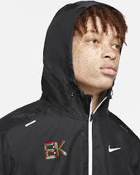 All 3 runners ran a test 2 months before the attempt. Nike Windrunner Eliud Kipchoge Herren Laufjacke Nike De