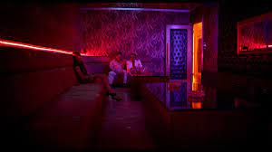 Il Cinema Al Neon Di Nicolas Winding Refn Collater Al 1 God Forgives Forgiven Movie Cinematography