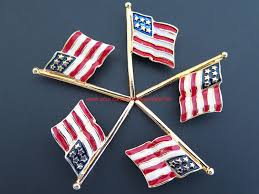 Vintage American Flag Pin Red White Blue Enamel Gold Tone Etsy In 2020 Vintage American Flag American Flag Pin American Vintage