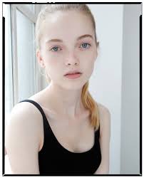 All the photos offered here are available both in rar files and on cd. May Ruth Bell Newfaces