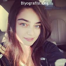 Ayca Aysin Turan Kimdir Unluler Sac Guzel Kadinlar