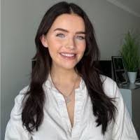 Annabel Wagner's Instagram, Twitter & Facebook