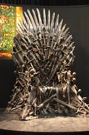 Iron Throne Buscar Con Google Game Of Thrones Chair Game Of Thrones Cake Throne Chair