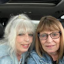 Altavista Shakey's pizza origin of Mojo's