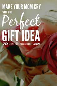 Good Birthday Gifts For Your Mom Make Your Mom Cry With This Perfect Gift Sentimental Gifts For Mom Christmas Gifts For Parents Unique Gifts For Mom