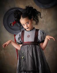 Halloween Make Up Ideen Das Gesicht Fur Halloween Vollig Verandern Halloween Kostume Kinder Halloween Kostume Fur Madchen Halloween Make Up Ideen