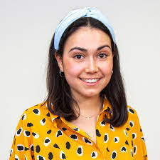 Holly Layton's Instagram, Twitter & Facebook