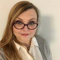 Rachel Lathrop's Instagram, Twitter & Facebook