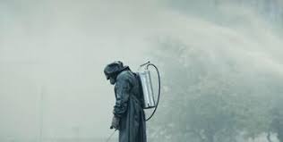 'chernobyl' se centra en las labores llevadas a cabo por estos dos hombres para el manejo de tan complicada situación, pero. Nach Chernobyl 8 Filme Und Serien Als Perfekter Nachschlag