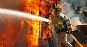 Discover more posts about bomberos. Viral Estados Unidos Esta Fotografia De Unos Bomberos En Pleno Incendio Causo Polemica En Redes Sociales Virales Ano Nuevo Detroit Michigan Us Nnda Nnrt Off Side Depor