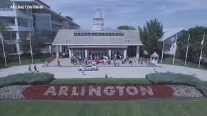 The bears and cardinals were founding members of the league and shared the city for roughly 40 years before the cardinals moved to st. Chicago Bears May Be Eyeing Arlington Park As New Stadium Over Soldier Field Abc7 Chicago