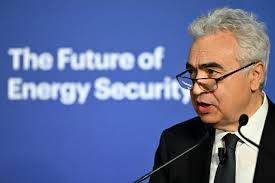 IEA Outlook Revives Oil Demand Growth Debate Amid Rising Energy Security  Risks