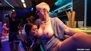 Lesbian club porn