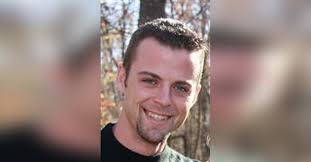 Jennifer Roan's Instagram, Twitter & Facebook