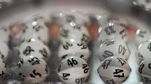 Wenn sie sich also glücklich schätzen, ist dies ihr jackpot! Lotto Ziehung Am Samstag 5 April Lotto Am Samstag Diese Lottozahlen Bescheren Dem Gewinner 4 Millionen Euro Augsburger Allgemeine