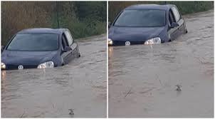 Complimentary bathrobes, slippers, morning newspapers and mineral water are also provided. Foto Cod RoÈ™u In JudeÈ›ul Satu Mare MaÈ™ini Sub ApÄƒ StrÄƒzi Inundate