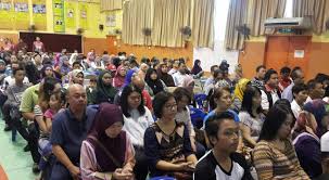 Laporan hari anugerah kecemerlangan akademik 2017 terkini. Majlis Anugerah Kecemerlangan Sekolah Smk Labuan Jpwpl Sana Sini Berita Rasmi Jabatan Pendidikan Wp Labuan