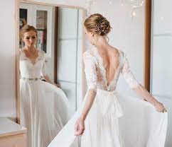 Selbstverständlich könnt ihr uns aber auch einfach anrufen. A Line Wedding Dress A Line Style Simple Wedding Dress Simple Style Romantic Dress Romantic Bridal Gown Elegant Wedding Brautkleid Schlicht Hochzeitskleid Elegant Hochzeitskleid Einfach