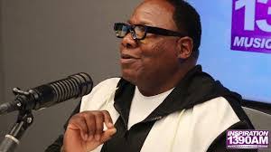 Darius Brooks's Instagram, Twitter & Facebook