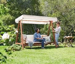 Hollywoodschaukel Salincak Bahce Ev Dekoru