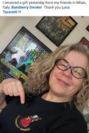 Dall'Italia al Canada, la grande passione per la famiglia Bandberry Smoke  cresce sempre di più. Oggi la nostra super fan Jemma Kim da Vancouver vi  manda un saluto e augura a tutti