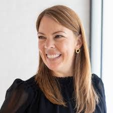 Norma Manzanares's Instagram, Twitter & Facebook