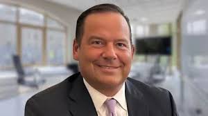 136 more lawyers with active licenses to practice in New York County in  April than previous month