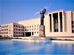L'università lumsa offre, a roma, palermo e taranto, corsi di laurea, master e dottorati di ricerca in area umanistica, economica, psicologica, giuridica, sociale. Qs Ranking 2020 Universita La Sapienza Perde Il Primo Posto Corriere It