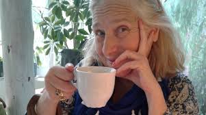 Becky Putnam's Instagram, Twitter & Facebook