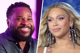 Beyoncé dedicates her website to Malcolm-Jamal Warner as tributes pour in after actor's death