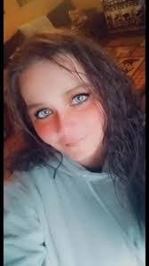 Andrea Upshaw's Instagram, Twitter & Facebook