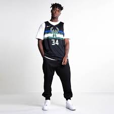 Jordan giannis antetokounmpo milwaukee bucks statement edition swingman jersey. Nike Nba Swingman Jersey Antetokounmpo Milwaukee Bucks Alt1 Black Antetokounmpo G Bei Kickz Com
