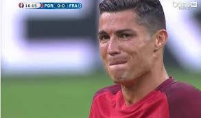 Belki De Son 10 Yilda 10 Kez Bile Mac Kacirmayan Ronaldo Nun Hayatinin En Onemli Macinda Sakatlik Yasamasi Cok Enteresan Ve Sa Cristiano Ronaldo Ronaldo Uganda