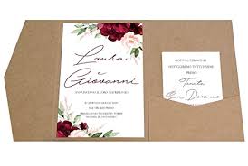 Insiemeonline.it vi mette a disposizione tante idee per inviti matrimonio e modelli partecipazioni di nozze gratuiti da scaricare già pronti per la stampa!. Partecipazioni Matrimonio Personalizzate Inviti Nozze Pocketfold Fiori Rosa Carta Kraft 10 Pezzi Amazon It Prodotti Handmade