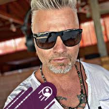 AlphaTheta/Pioneer DJ Global