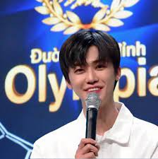 Đường lên đỉnh olympia năm thứ 20 đã khép lại với việc tìm ra nhà vô địch là nguyễn thị thu hằng, đến từ trường thpt kim sơn a, ninh bình. Minh Kon Tum Olympia Gay Sá»'t Mxh Tá»«ng Hat Dan Ca Vá»›i Siwon