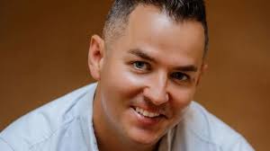 Stuart Moyles' famous family members, relationships and private life