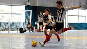 3) kaki dibuka keluar sehingga mata kaki mengarah ke depan bola. The Small Talk Serangan Dengan Tendangan Dengan Menggunakan Kaki Yaitu Pada Kaki Bagian Jenis Tendangan Dasar Pada Taekwondo Fokuslah Ke Arah Bola Dan Pada 2