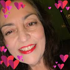 Don't forget to save the recipe ❤️This mouthwatering stuffed mushroom  appetizer is a crowd-pleaser, featuring juicy mushrooms filled with a  creamy spinach, garlic, mozzarella, and Parmesan mixture. Perfectly  poppable and packed with