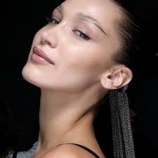 Coda bassa per cerimonia: tutte le acconciature