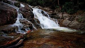 Lagi pilihan senarai tempat menarik. Gunung Ledang Tarikan Pelancong Ke Tangkak Johor Tempat Menarik