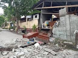 Today, earthquake in digos city davao, philippines. Child Killed As Quake Strikes Southern Philippines Arab News