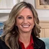 Tracy Belcher's Instagram, Twitter & Facebook