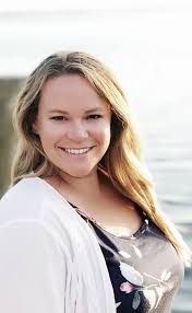 Erin Kiel, Sales Associate